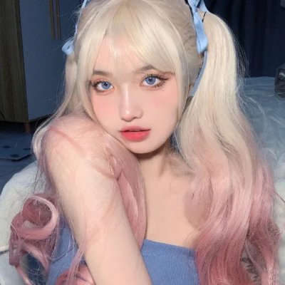 纵使相逢应不识